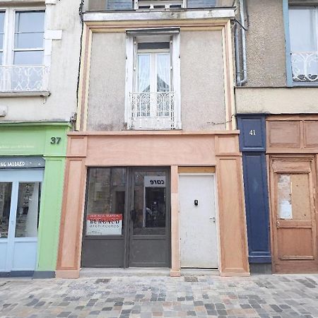 Spacieux T3 Lumineux Dans Quartier Historique Avec Wifi เรอดง ภายนอก รูปภาพ